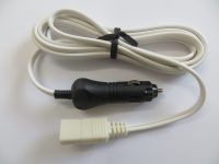A dc power cord.