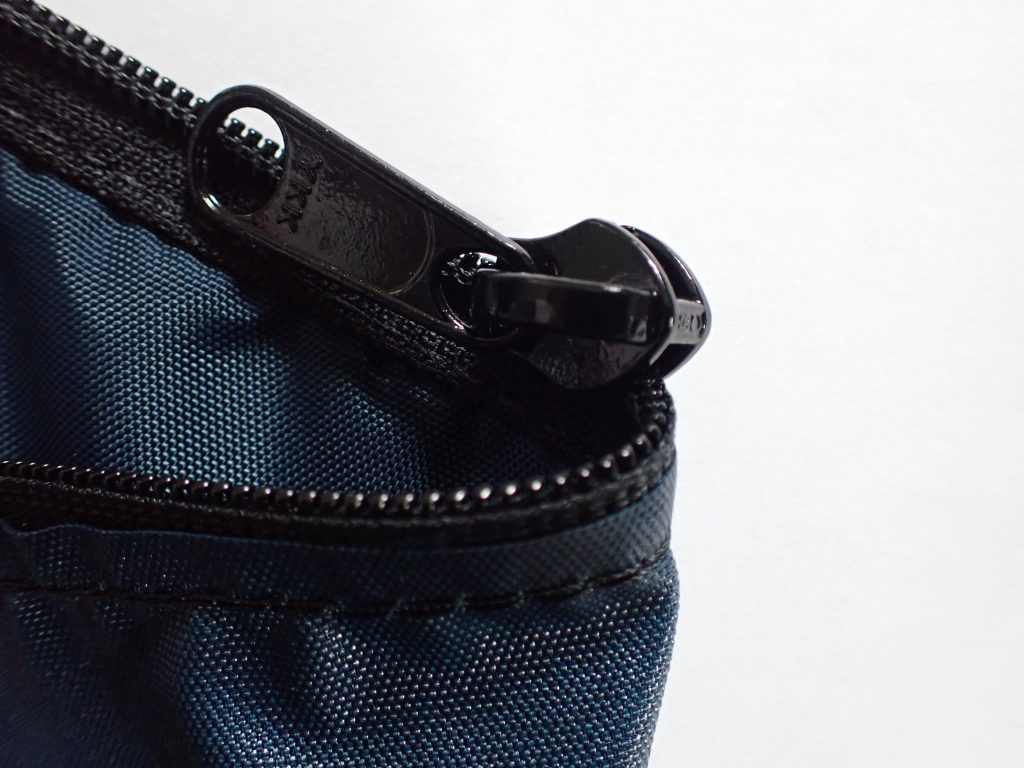 A reusable thermal bag accessory that is machine washable.
